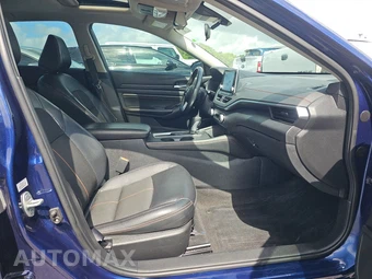 2021 Nissan Altima SR – miniatura 8