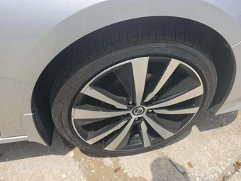 2021 Nissan Altima SR - miniatura 25