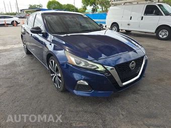 2021 Nissan Altima SR - miniatura 3