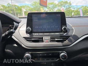 2021 Nissan Altima SR – miniatura 10