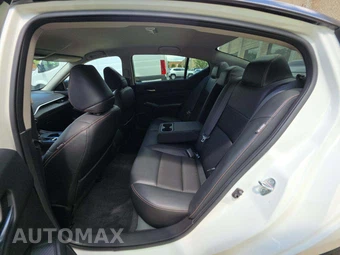 2021 Nissan Altima SR – miniatura 13