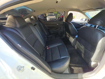 2021 Nissan Altima SR – miniatura 16