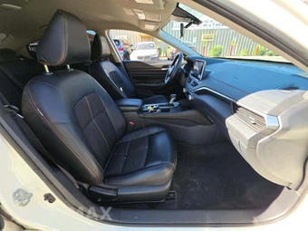 2021 Nissan Altima SR – miniatura 18