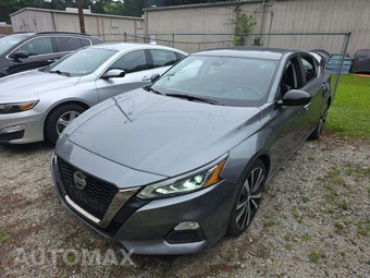 2021 Nissan Altima SR