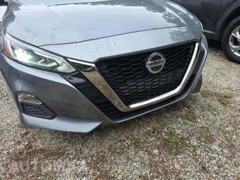2021 Nissan Altima SR – miniatura 21
