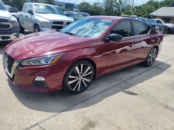 2021 Nissan Altima SR