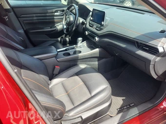 2021 Nissan Altima SR – miniatura 10
