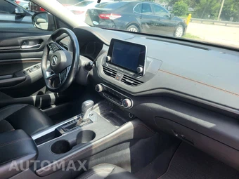 2021 Nissan Altima SR – miniatura 12