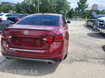 2021 Nissan Altima SR – miniatura 23