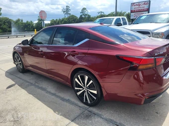 2021 Nissan Altima SR – miniatura 30