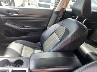 2021 Nissan Altima SR – miniatura 39