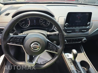 2021 Nissan Altima SR – miniatura 11