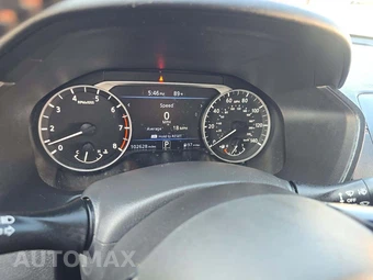 2021 Nissan Altima SR - miniatura 9