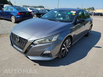 2021 Nissan Altima SR