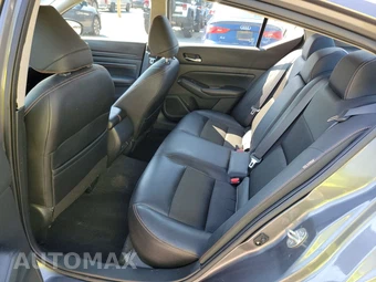 2021 Nissan Altima SR – miniatura 13