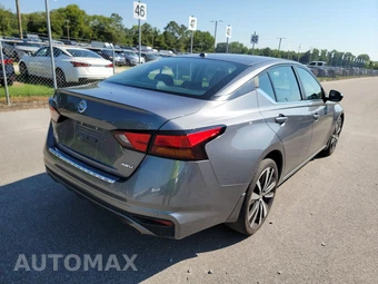 2021 Nissan Altima SR – miniatura 4