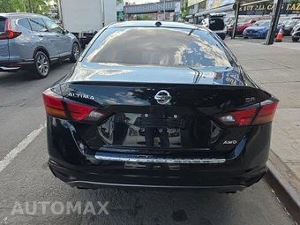2021 Nissan Altima SR – miniatura 5
