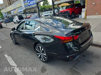 2021 Nissan Altima SR – miniatura 6