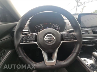 2021 Nissan Altima SR – miniatura 10
