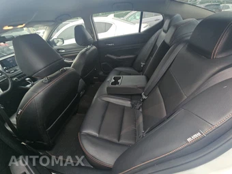 2021 Nissan Altima SR – miniatura 13