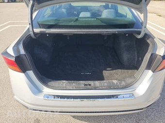 2021 Nissan Altima SV - miniatura 16