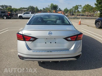 2021 Nissan Altima SV - miniatura 5