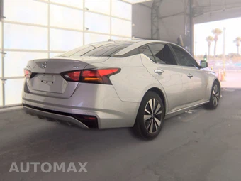 2021 Nissan Altima SV - miniatura 4