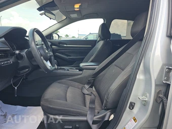 2021 Nissan Altima SV - miniatura 7