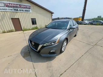 2021 Nissan Altima SV