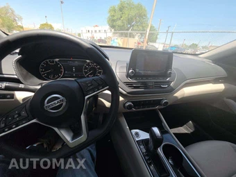 2021 Nissan Altima SV – miniatura 7