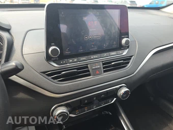 2021 Nissan Altima SV – miniatura 11
