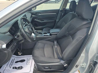 2021 Nissan Altima SV – miniatura 7