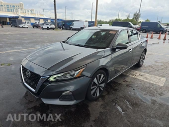 2021 Nissan Altima SV