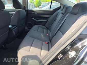 2021 Nissan Altima SV – miniatura 13
