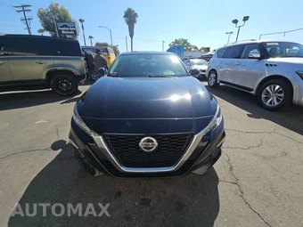 2021 Nissan Altima SV – miniatura 2