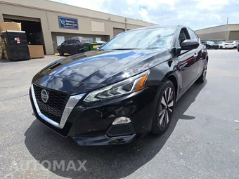2021 Nissan Altima SV