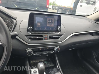 2021 Nissan Altima SV - miniatura 11