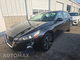 2021 Nissan Altima SV