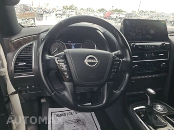 2021 Nissan Armada Platinum - miniatura 10