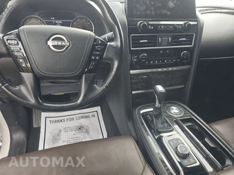 2021 Nissan Armada Platinum - miniatura 11