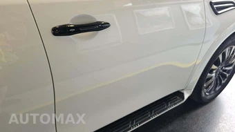 2021 Nissan Armada Platinum - miniatura 24