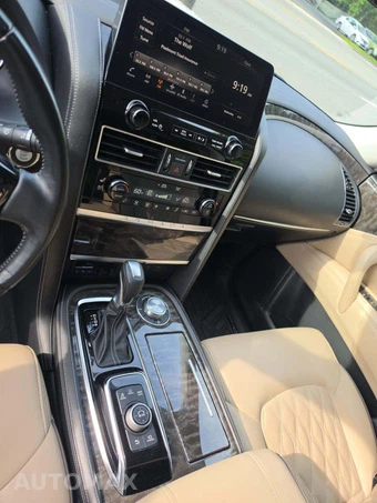 2021 Nissan Armada Platinum - miniatura 10
