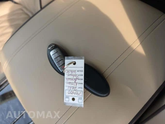 2021 Nissan Armada Platinum - miniatura 8