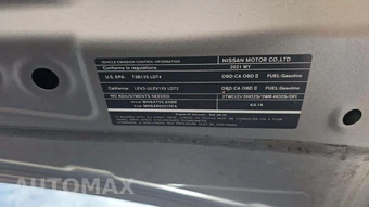 2021 Nissan Armada SV – miniatura 17