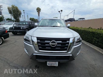 2021 Nissan Armada SV – miniatura 2