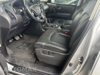 2021 Nissan Armada SV - miniatura 7