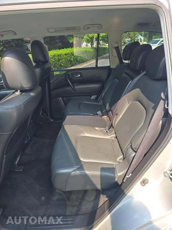 2021 Nissan Armada SV – miniatura 13