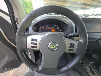 2021 Nissan Frontier SV Crew Cab Medium Bed - miniatura 10