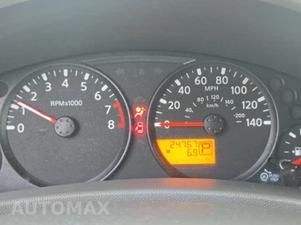 2021 Nissan Frontier SV Crew Cab Medium Bed - miniatura 12