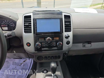 2021 Nissan Frontier SV Crew Cab Medium Bed – miniatura 10
